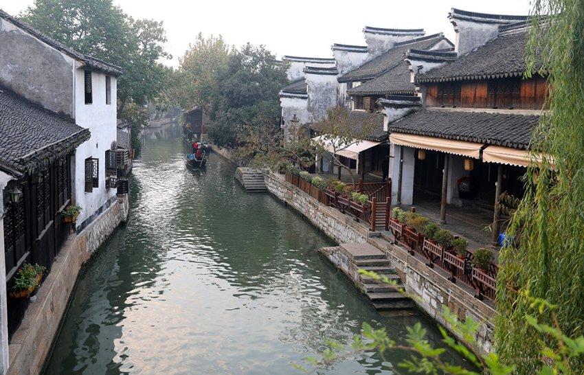 毁灭战士4